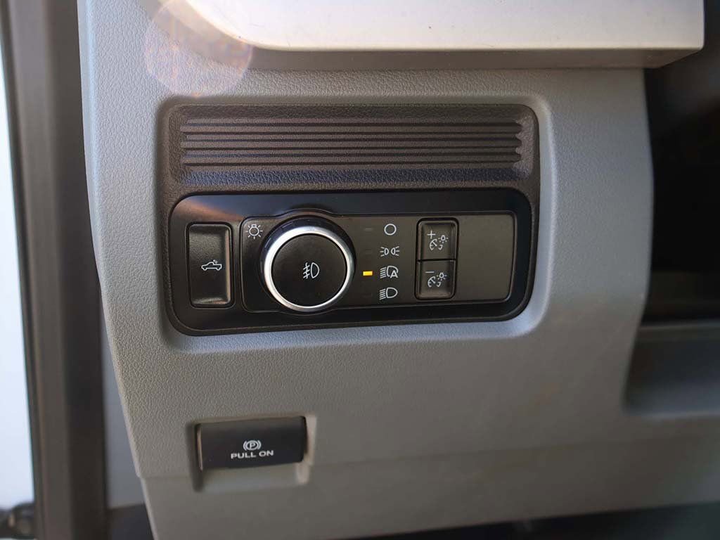 Used 2024 Ford F250 XLT w/ FX4 Off-Road Package image 28