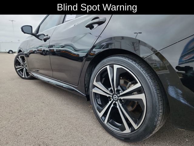 Used 2020 Nissan Sentra SR w/ Premium Package image 17