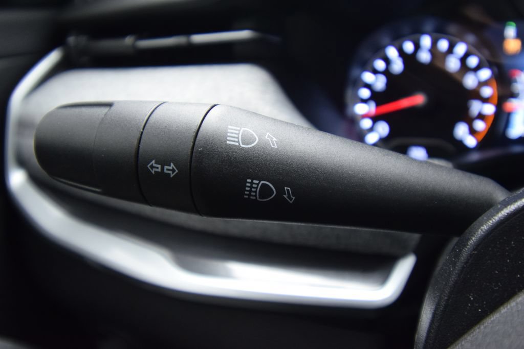 Used 2024 Jeep Compass Latitude AWD/4WD image 38