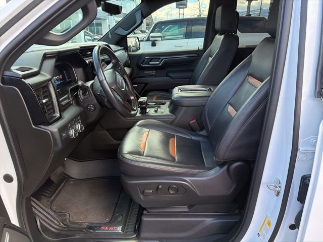 Used 2022 GMC Sierra 1500 AT4 w/ AT4 Premium Package image 16