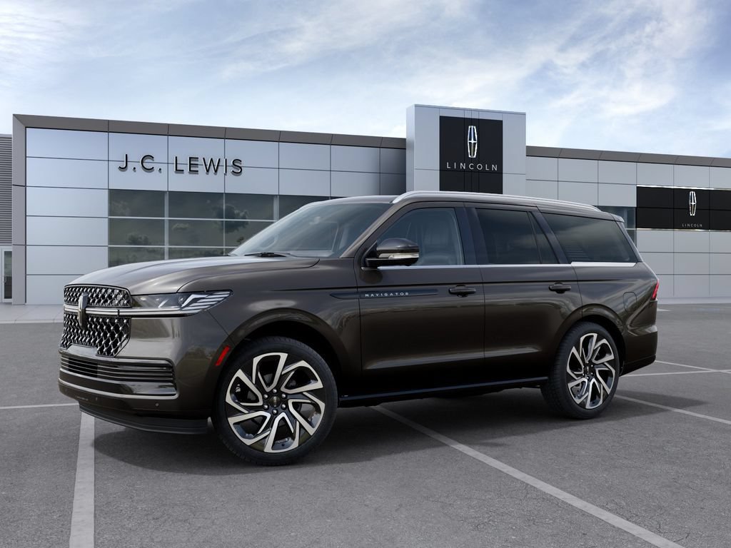 New 2027 Lincoln Navigator Black Label AWD/4WD image 2