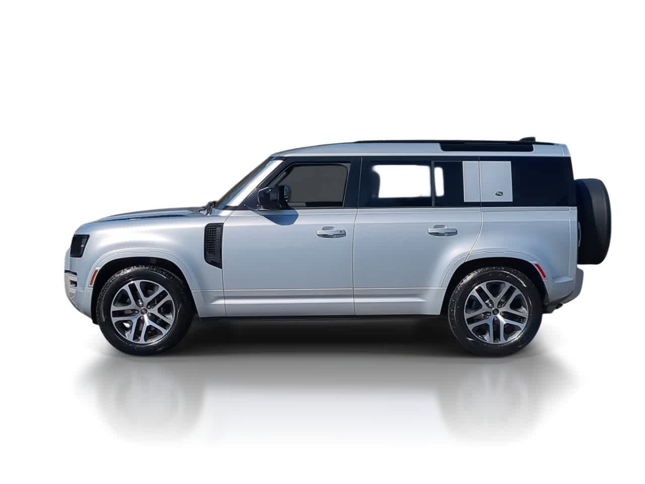 Used 2022 Land Rover Defender 110 XS Edition AWD/4WD image 5