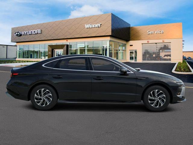 New 2026 Hyundai Sonata Blue FWD image 6