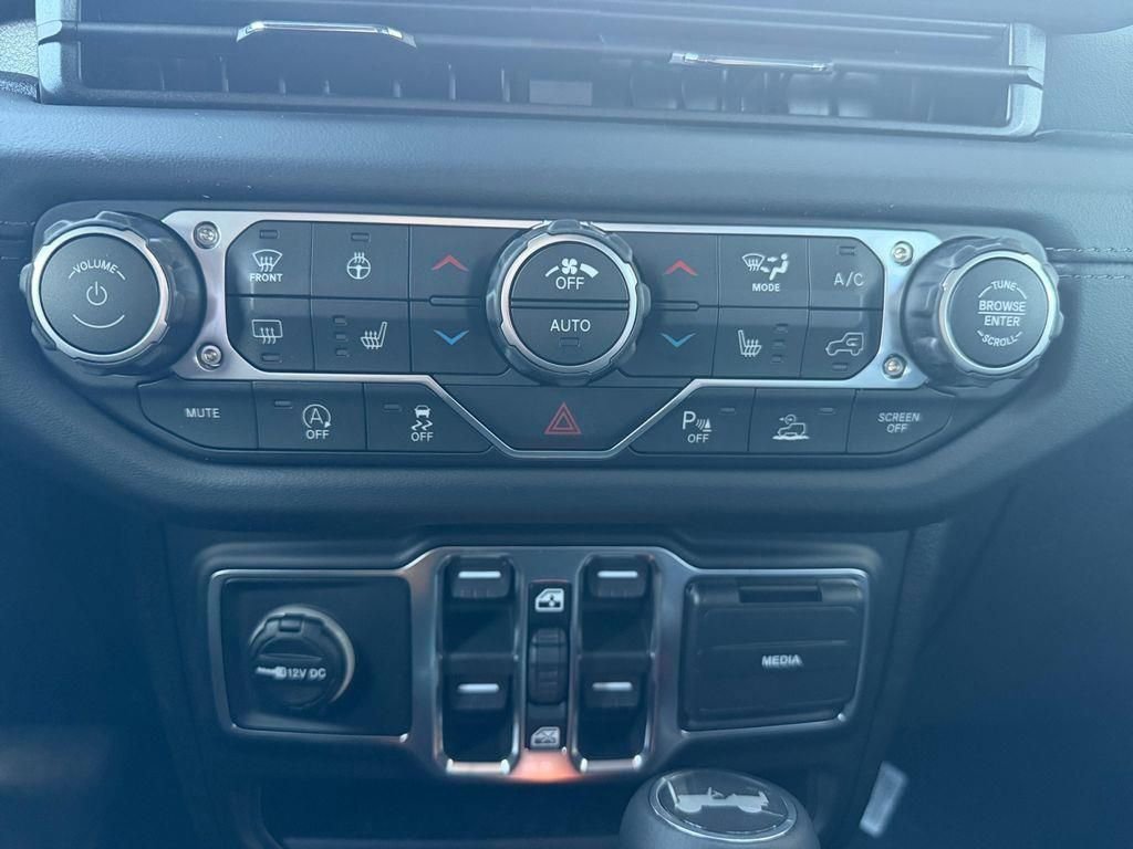 New 2026 Jeep Wrangler Sahara w/ Safety Group image 20