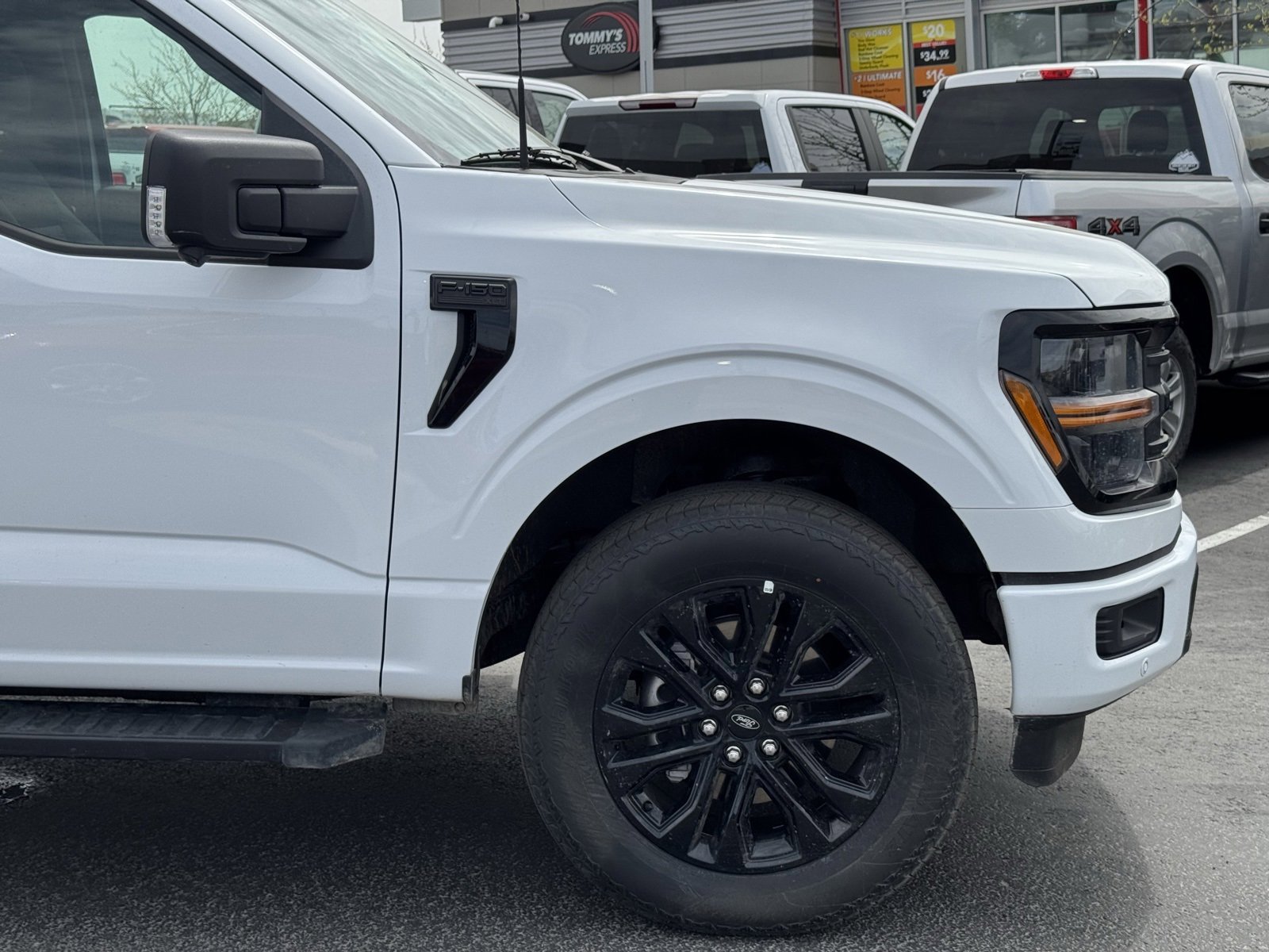 Used 2024 Ford F150 XLT image 3