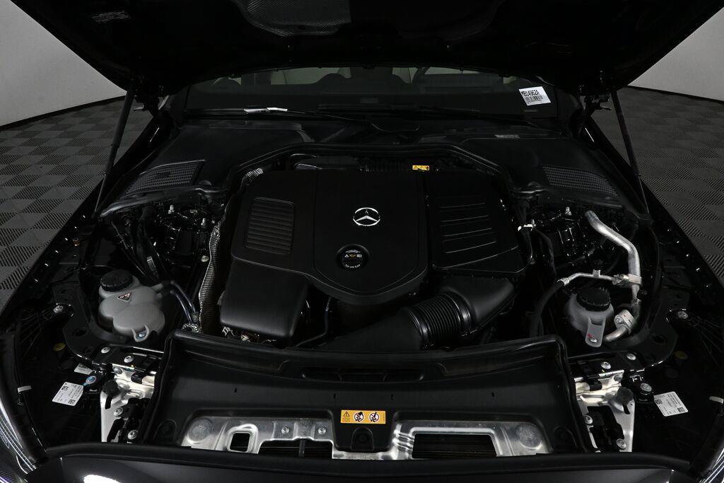 Used 2023 Mercedes-Benz C 300 Sedan image 31