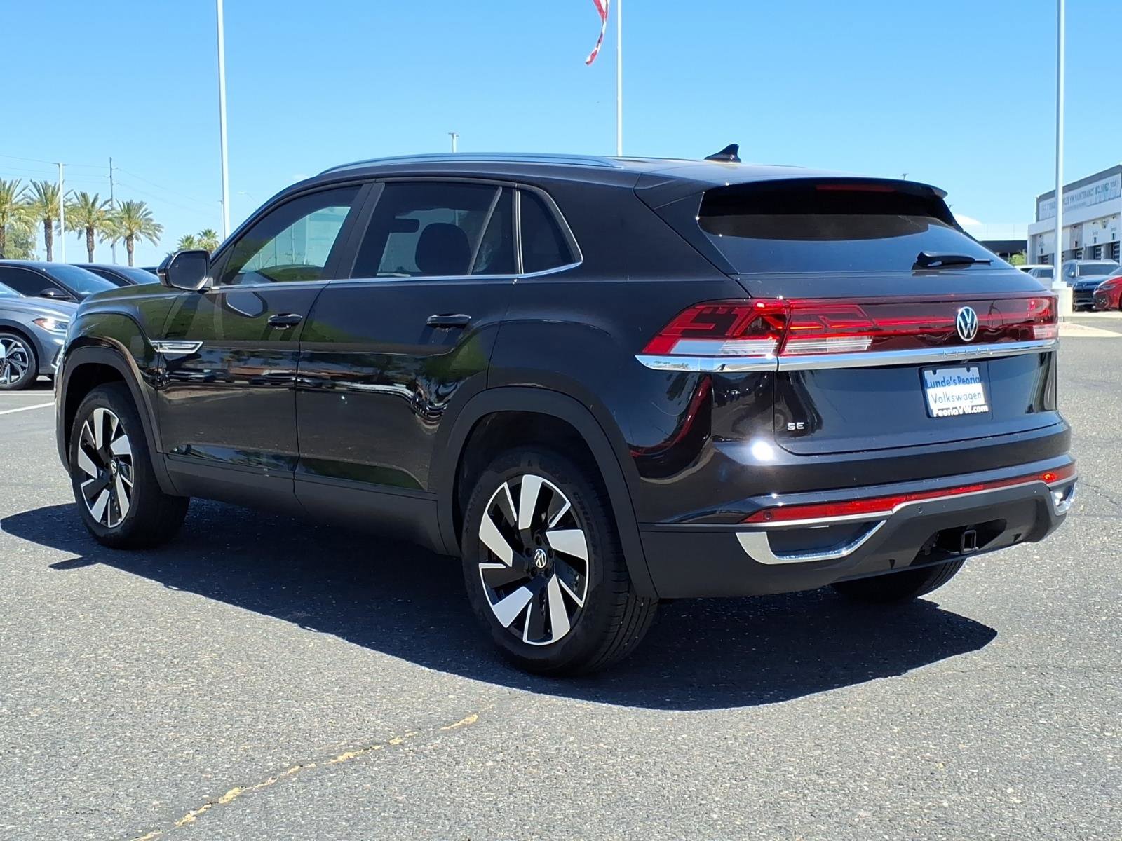 New 2026 Volkswagen Atlas Cross Sport SE image 5
