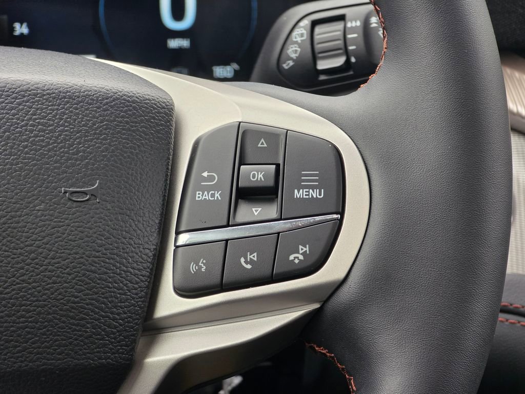 New 2026 Ford Explorer Active w/ Active Comfort Package image 19