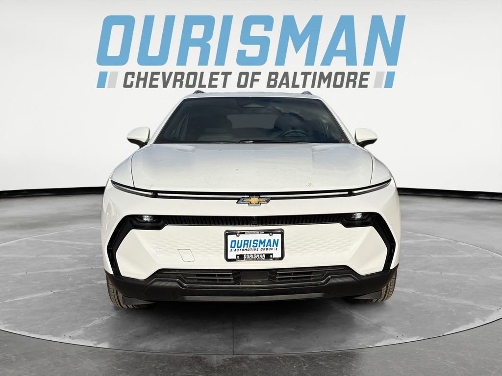 New 2026 Chevrolet Equinox EV LT image 8