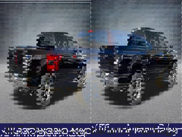 Used 2018 Ford F150 XLT w/ Equipment Group 302A Luxury image 4