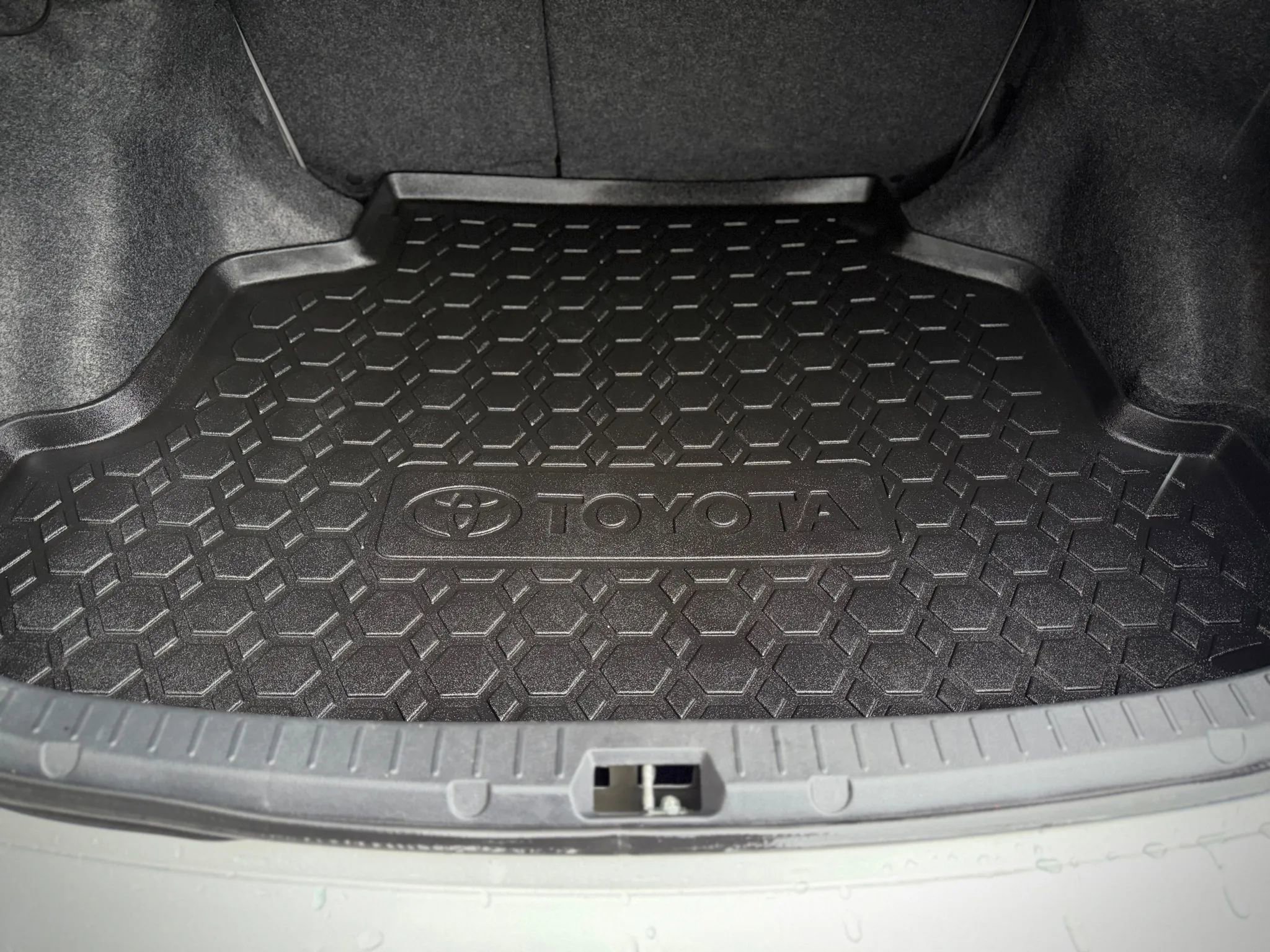 Used 2012 Toyota Corolla L image 17