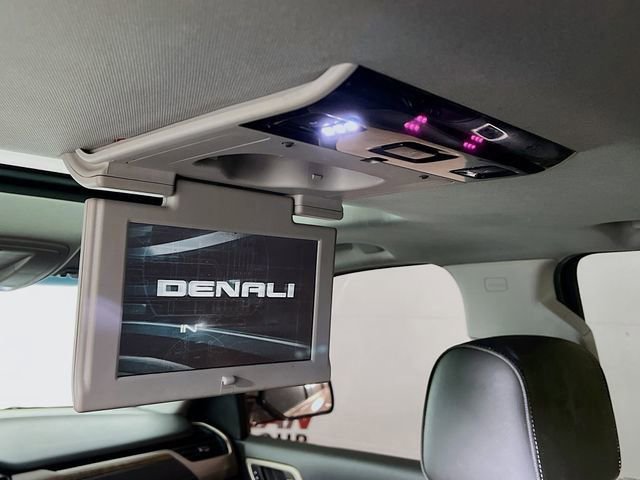 Used 2019 GMC Yukon Denali w/ Open Road Package image 28