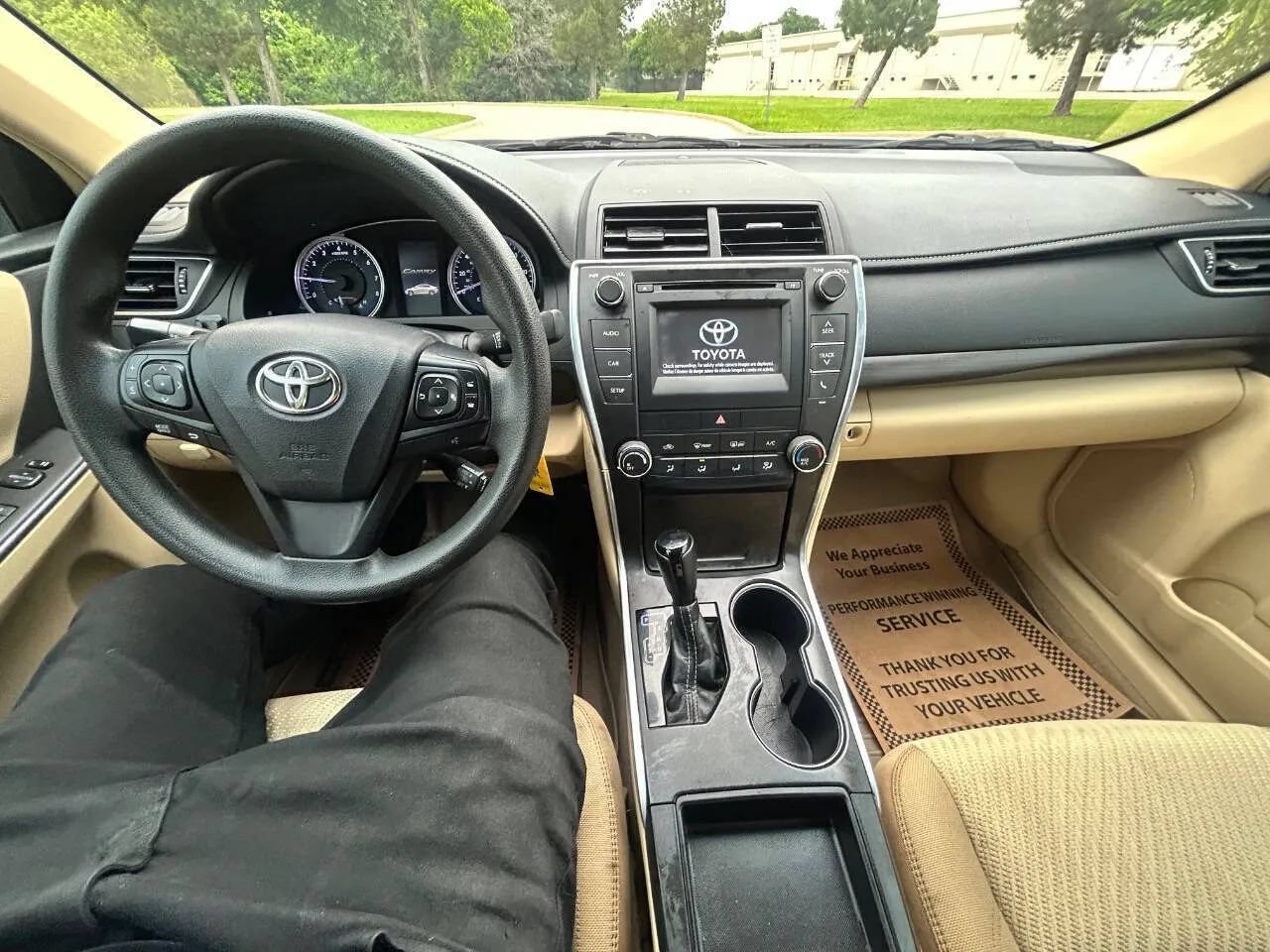 Used 2016 Toyota Camry LE FWD image 16