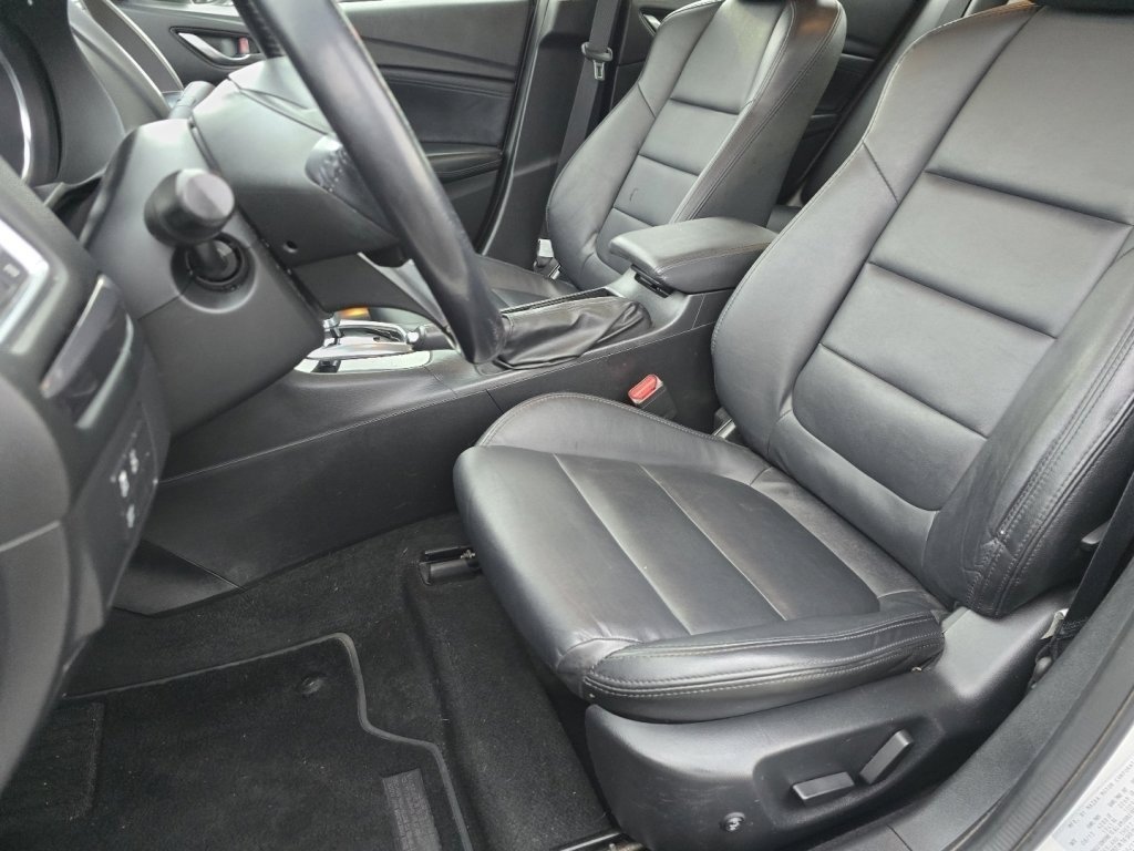 Used 2014 MAZDA MAZDA6 Touring w/ Touring Technology Package image 19