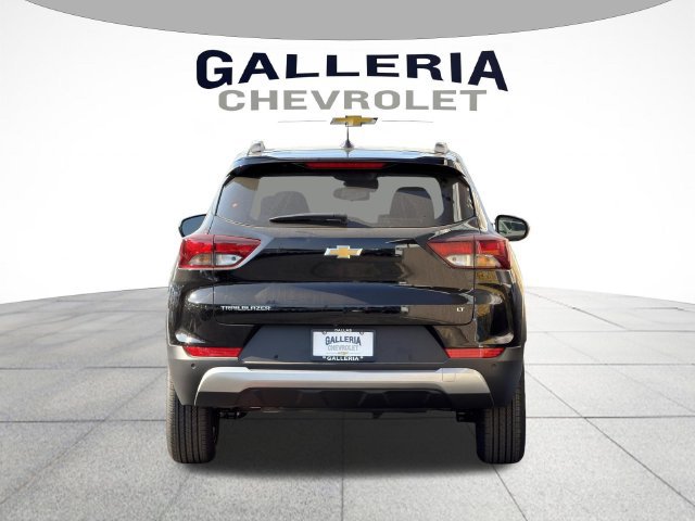 New 2026 Chevrolet TrailBlazer LT w/ Driver Confidence Package FWD image 6