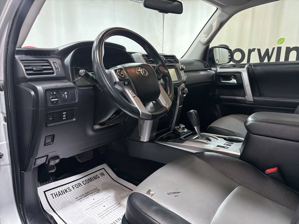 Used 2018 Toyota 4Runner SR5 Premium AWD/4WD image 20