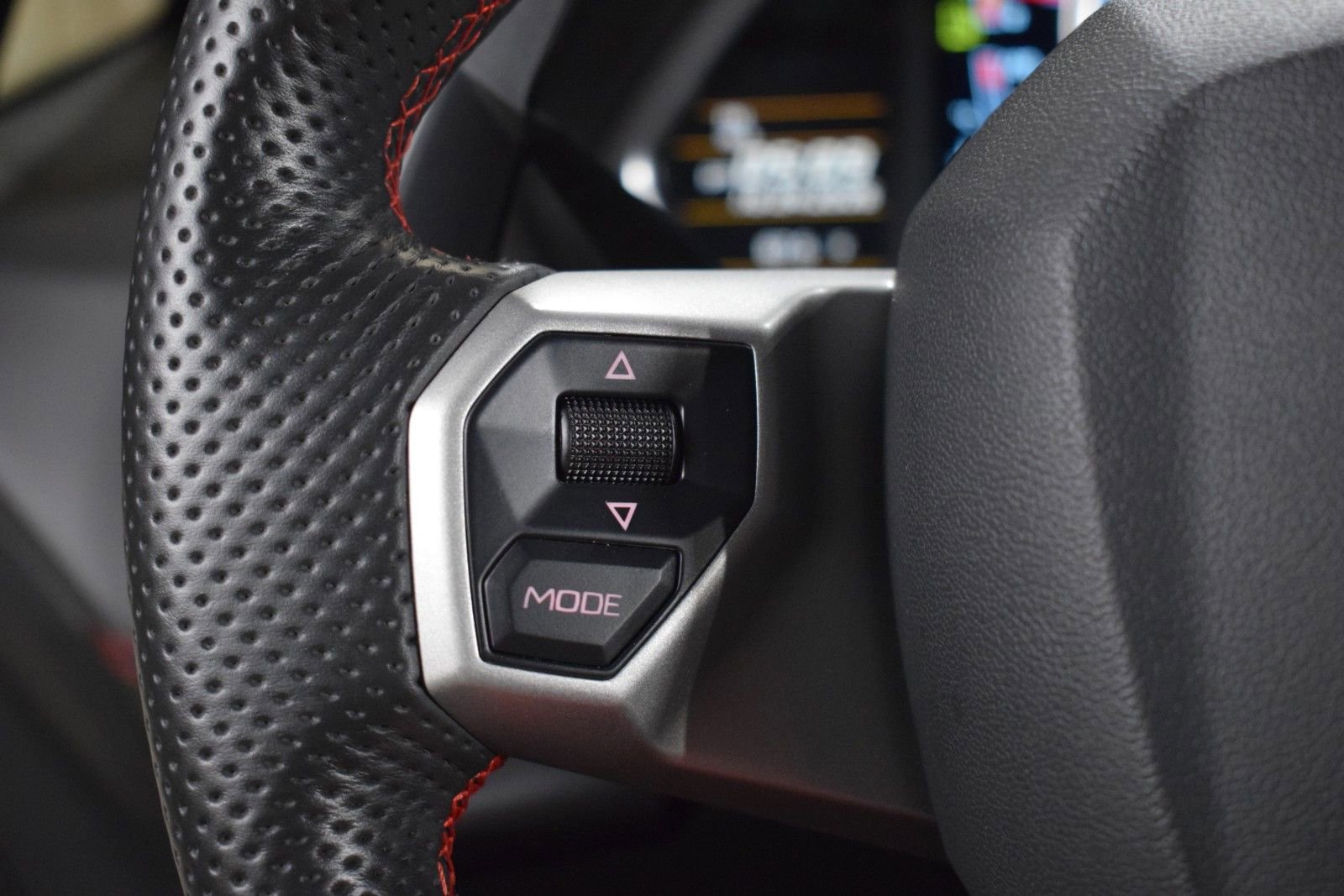 Used 2016 Lamborghini Aventador LP 700-4 AWD/4WD image 25