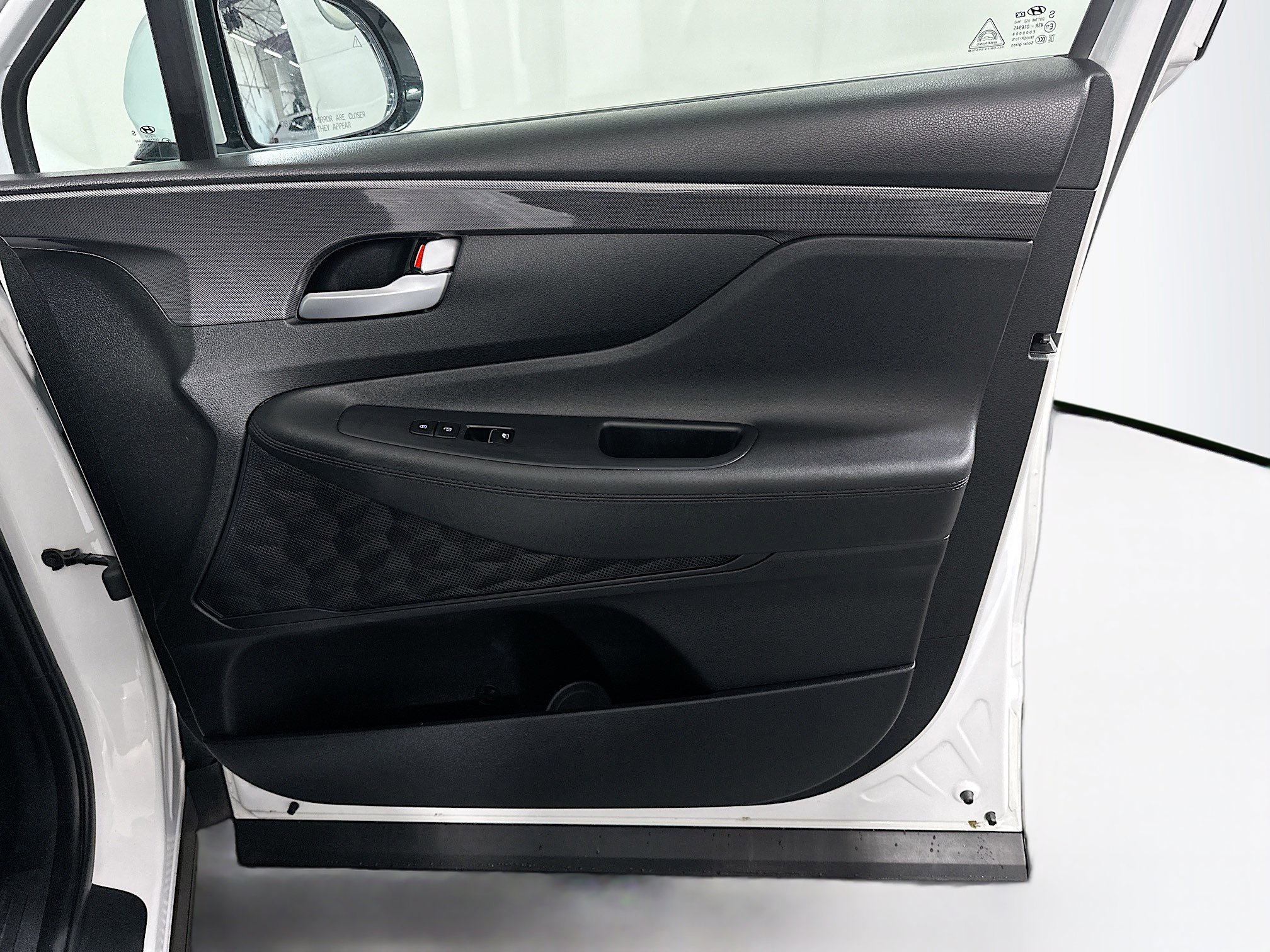 Used 2023 Hyundai Santa Fe SEL image 33