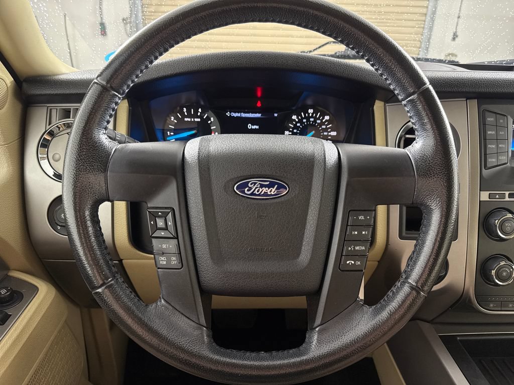 Used 2017 Ford Expedition XLT w/ Equipment Group 201A RWD image 12