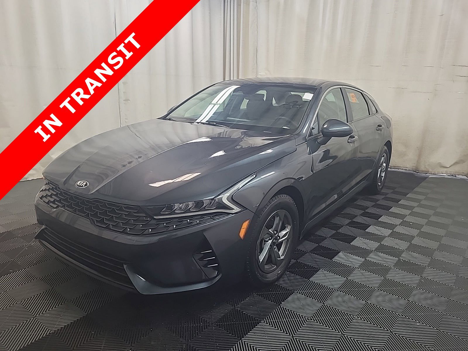 Used 2021 Kia K5 LXS FWD image 1