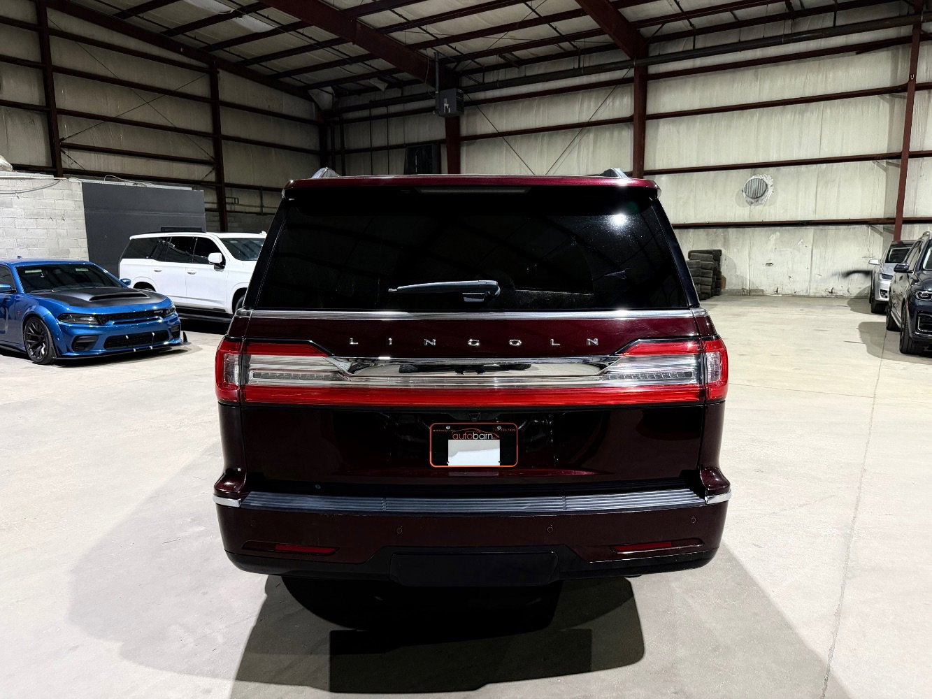 Used 2019 Lincoln Navigator Select w/ Technology Package RWD image 6