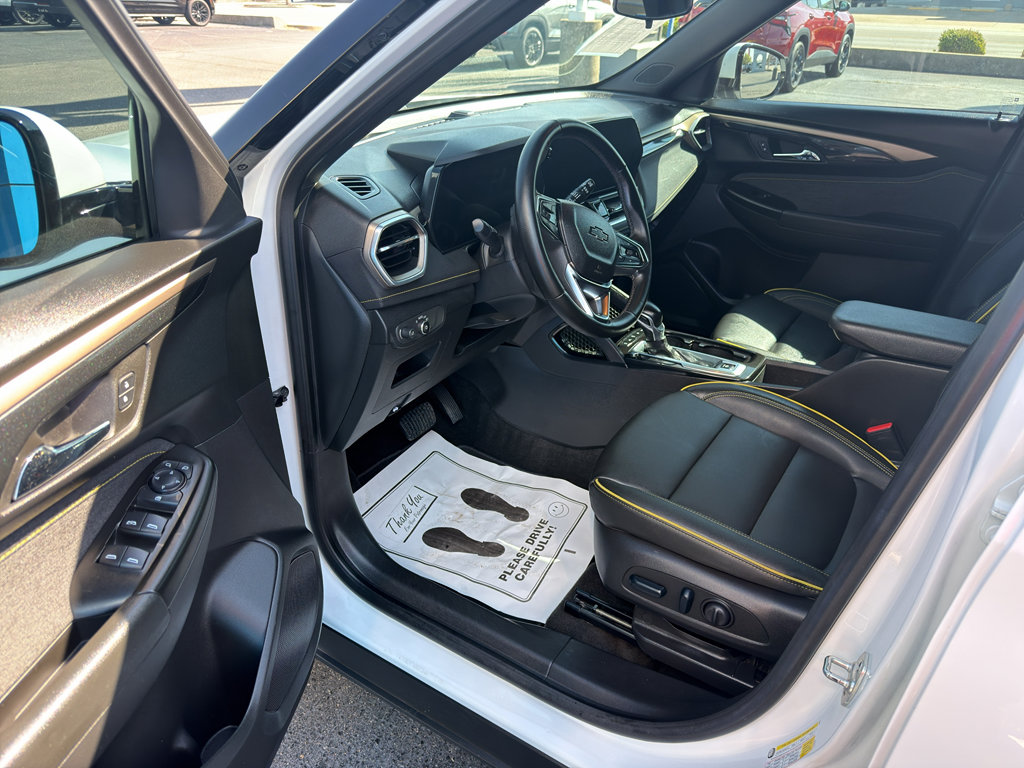 Used 2024 Chevrolet TrailBlazer ACTIV w/ Driver Confidence Package AWD/4WD image 8