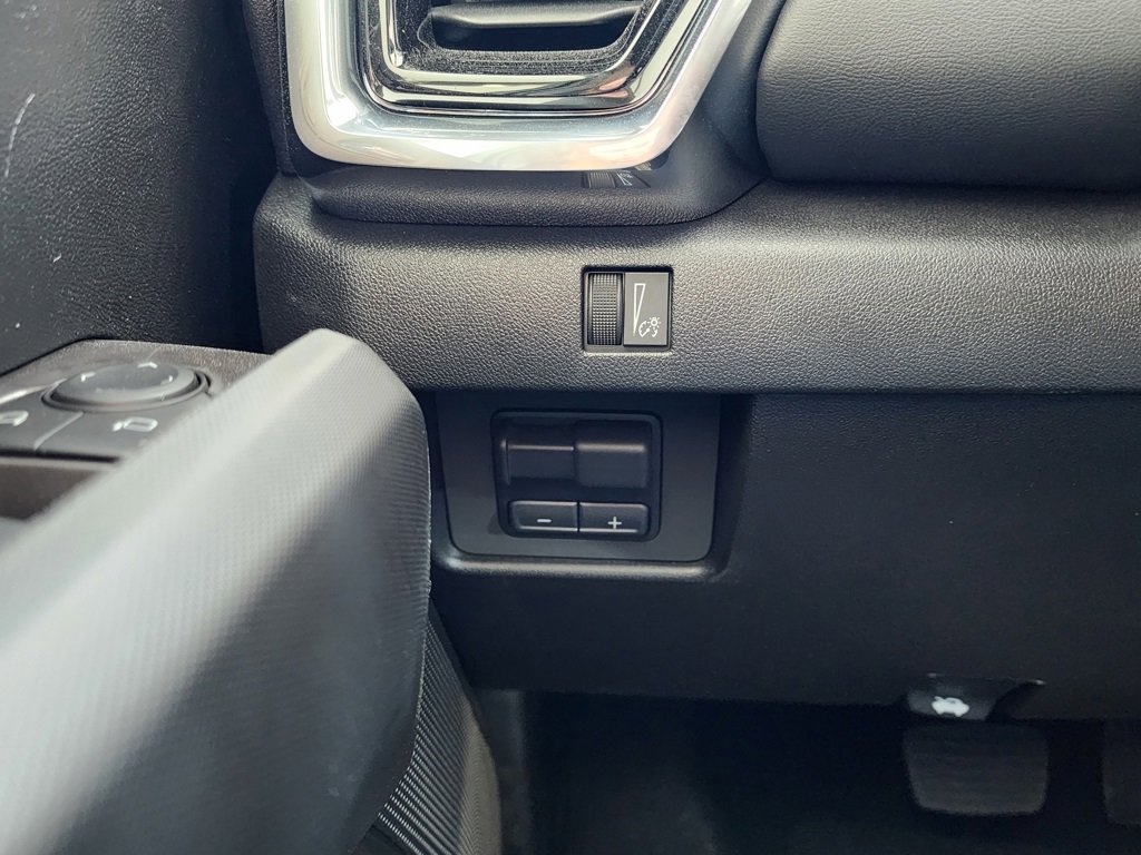 New 2026 GMC Canyon Elevation w/ Convenience Package image 18