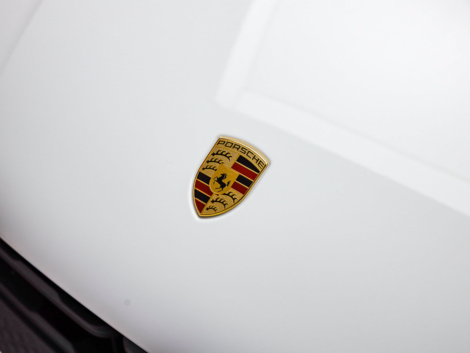 Certified 2026 Porsche Macan AWD/4WD image 12