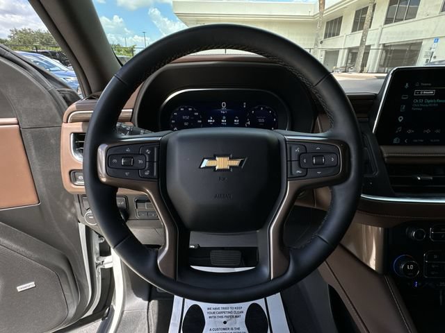 Certified 2023 Chevrolet Suburban High Country w/ Premium Package RWD image 6
