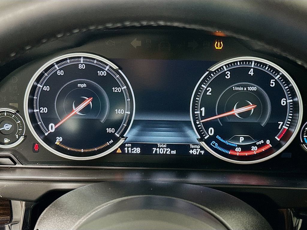 Used 2016 BMW X6 xDrive35i image 12