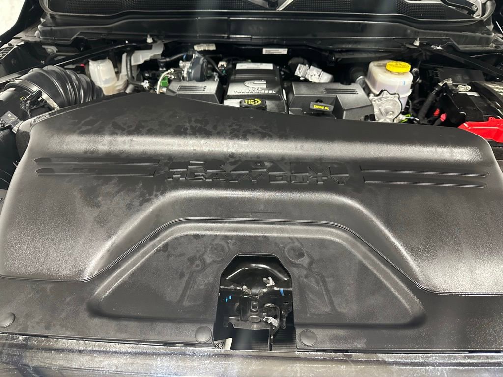 Used 2024 RAM 2500 Limited image 64