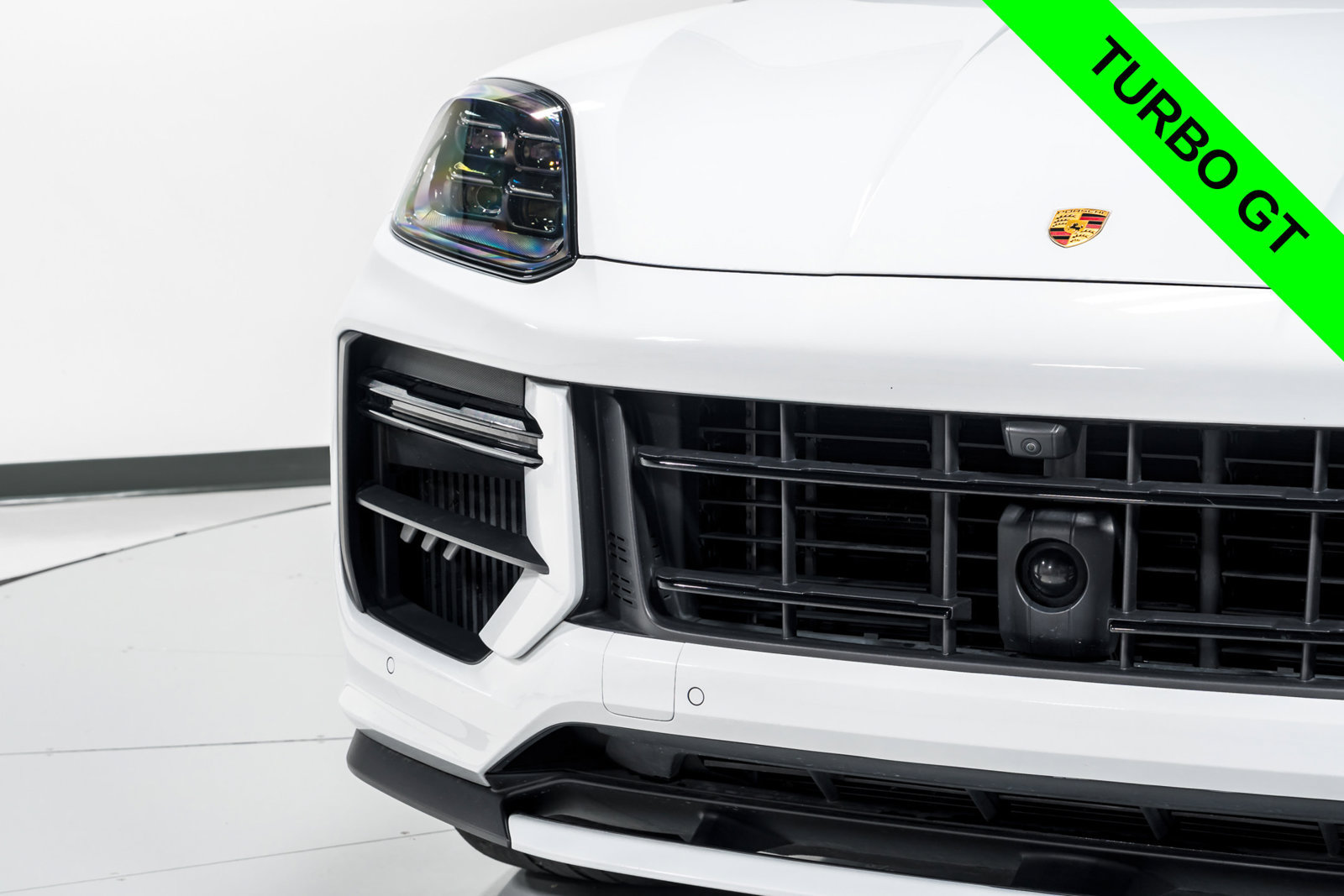 Used 2024 Porsche Cayenne Turbo GT AWD/4WD image 45