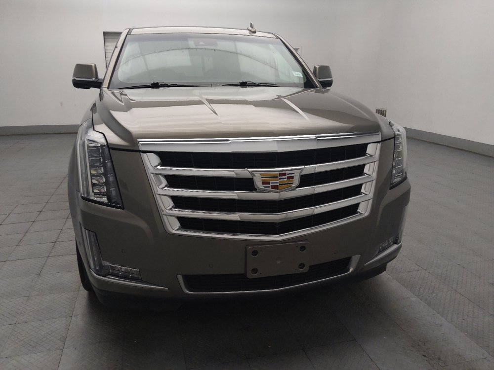 Used 2018 Cadillac Escalade Luxury AWD/4WD image 14
