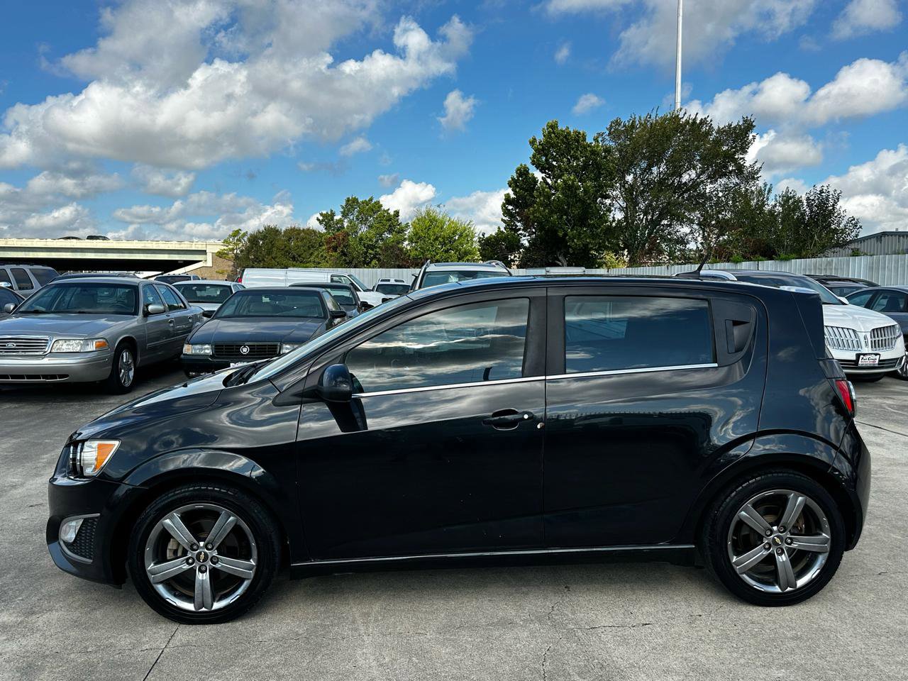 Used 2014 Chevrolet Sonic RS w/ Advanced Safety Package FWD image 2