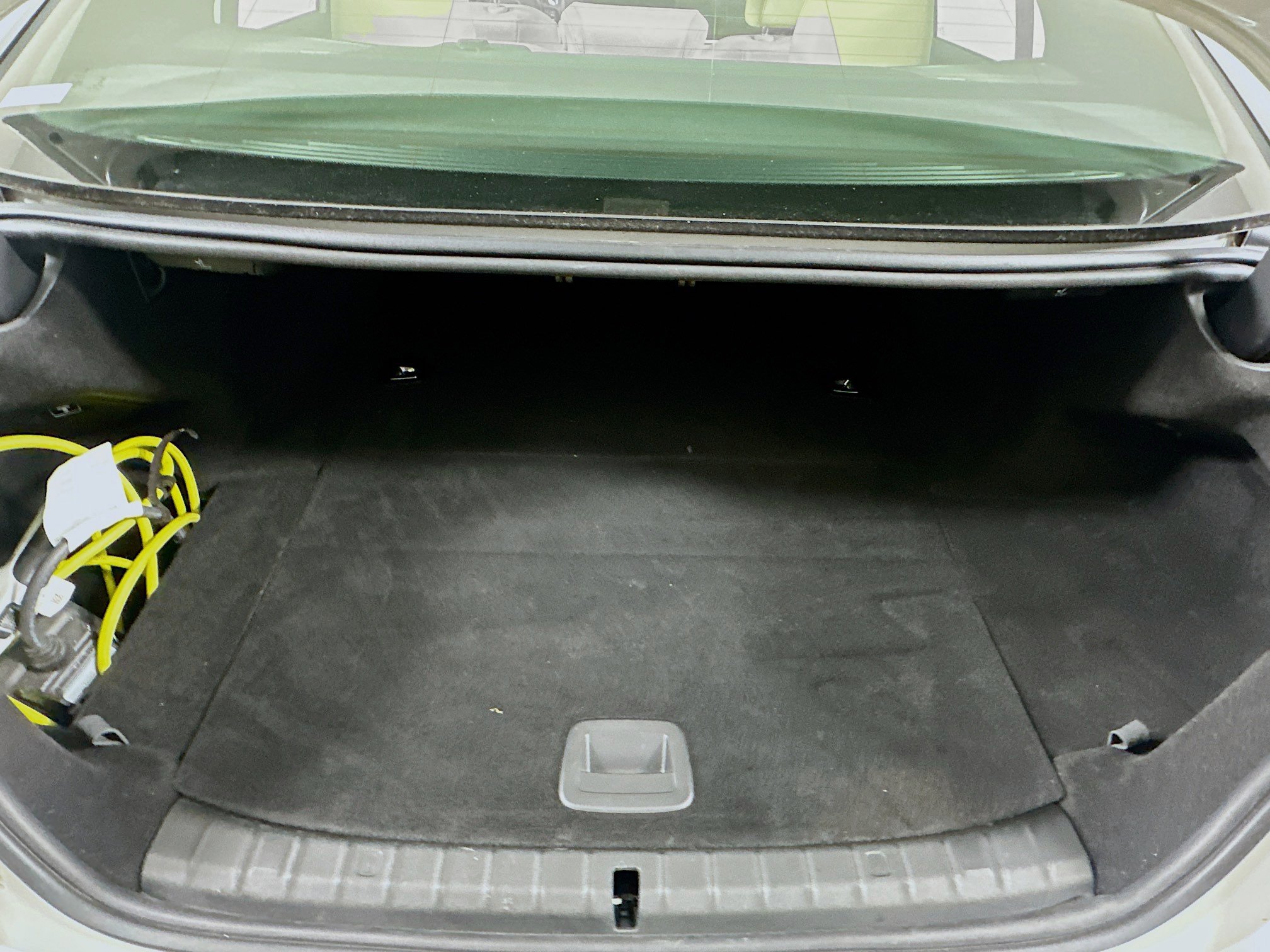 Used 2023 BMW 530e w/ Premium Package RWD image 29