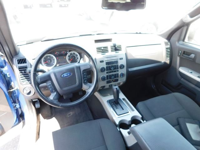 Used 2010 Ford Escape XLT image 15