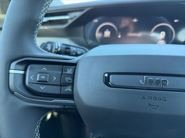 New 2026 Jeep Cherokee Limited image 28