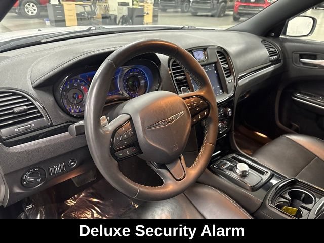 Used 2023 Chrysler 300 S w/ Comfort Group RWD image 15