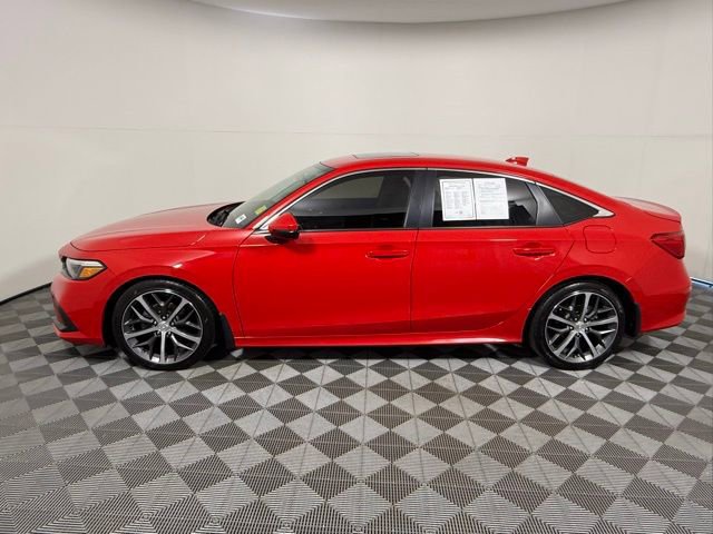 Used 2023 Honda Civic Touring image 3