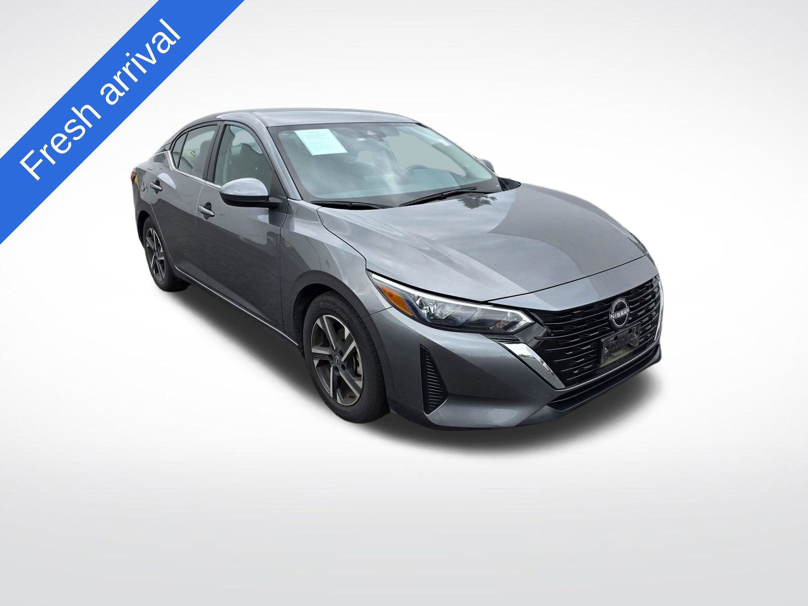 Used 2024 Nissan Sentra SV FWD image 1