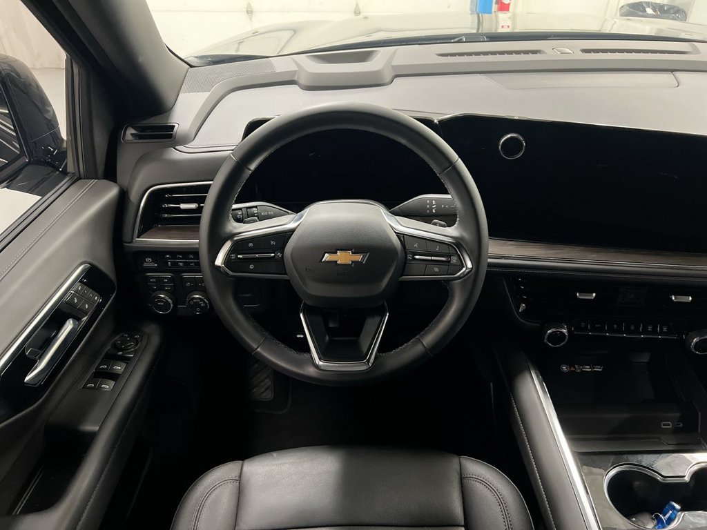 Used 2026 Chevrolet Tahoe LT AWD/4WD image 11