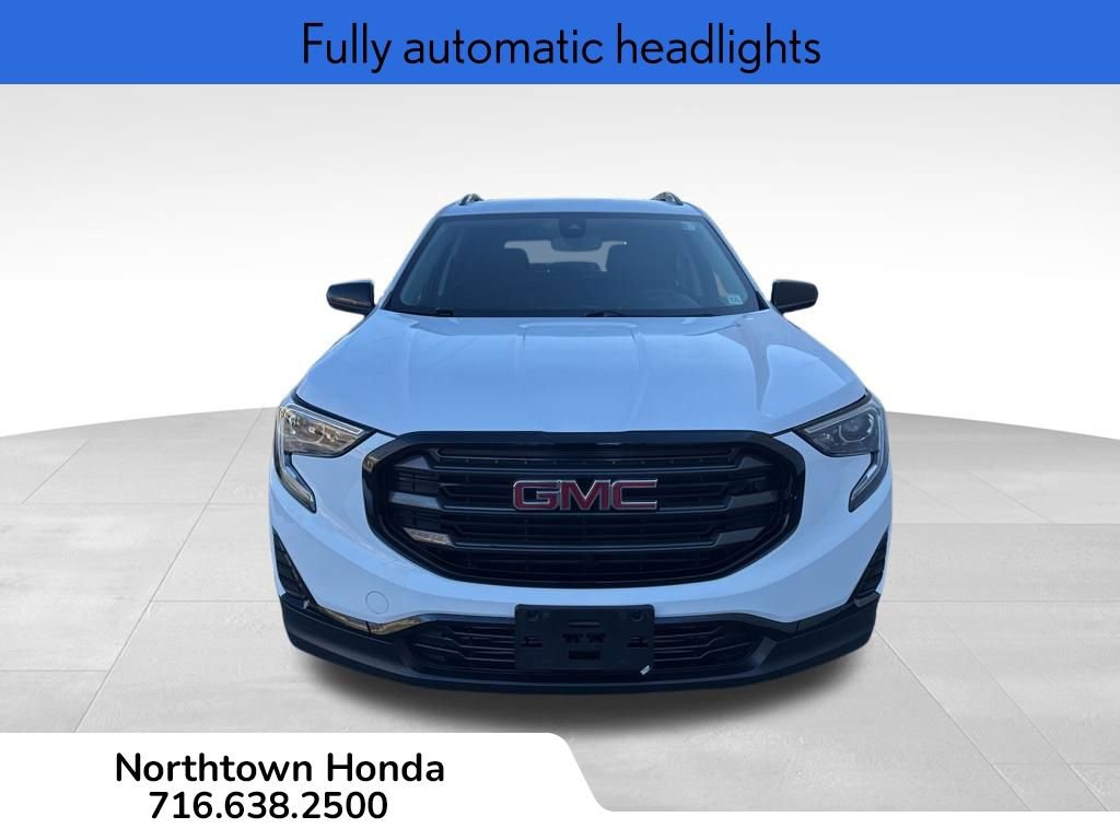 Used 2021 GMC Terrain SLE w/ Driver Convenience Package image 10