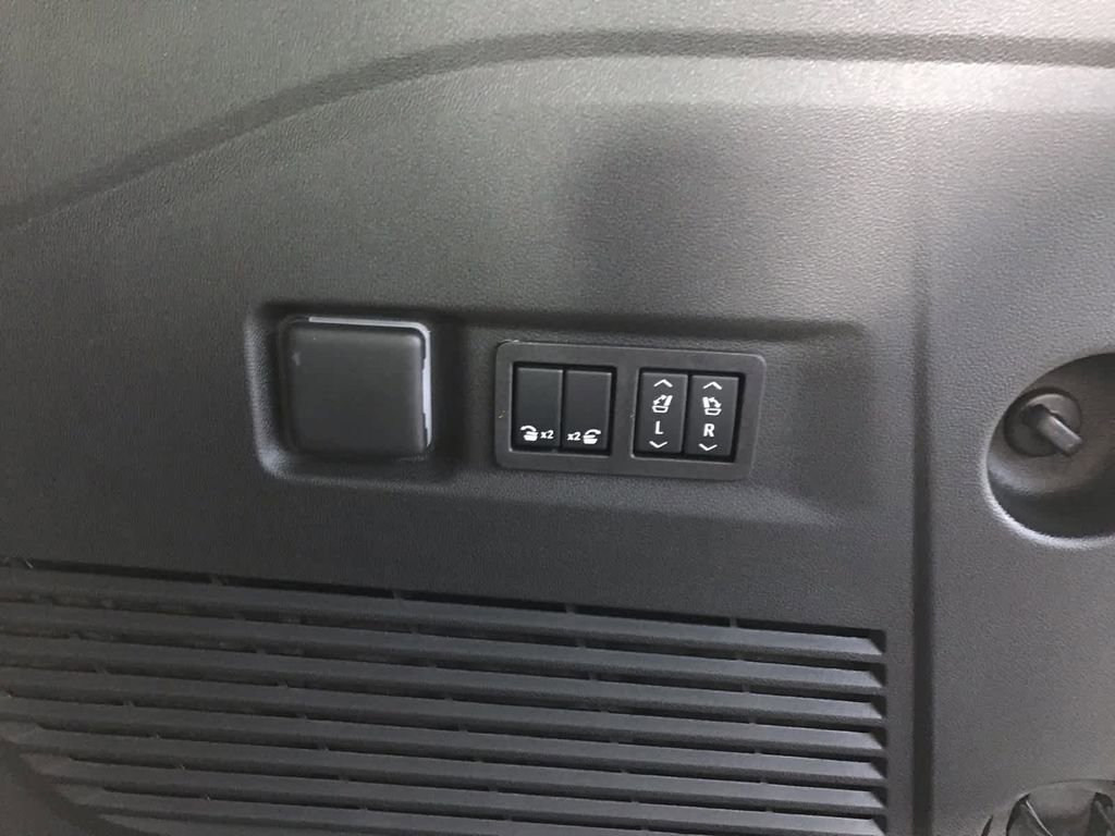 New 2026 Chevrolet Suburban High Country w/ Sun And Tow Package image 22