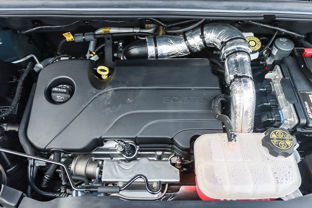 Used 2022 Chevrolet Trax LT w/ LT Convenience Package image 55