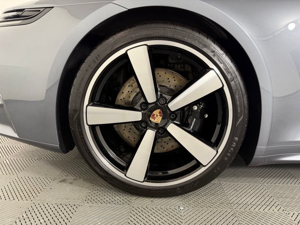 Certified 2025 Porsche 911 Carrera S RWD image 13