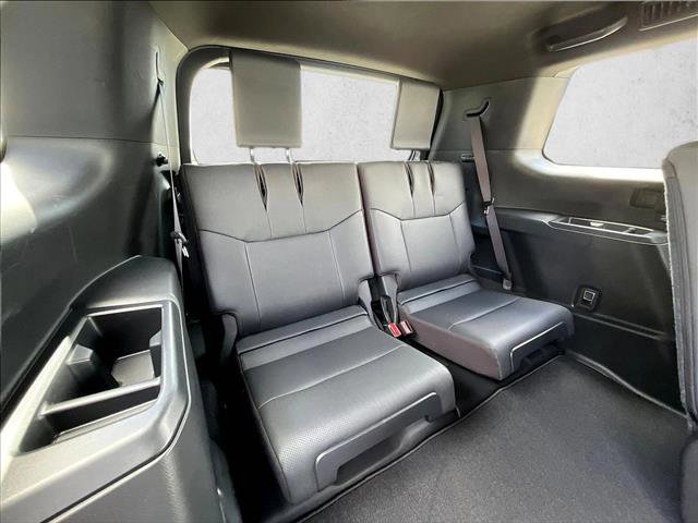 Used 2025 Lexus GX 550 w/ Cold Area Package AWD/4WD image 30