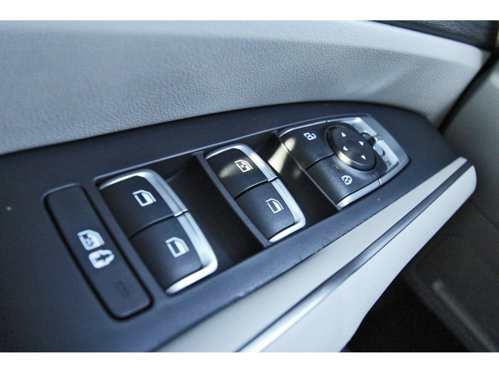 Used 2023 Kia Sorento X-Line EX image 20