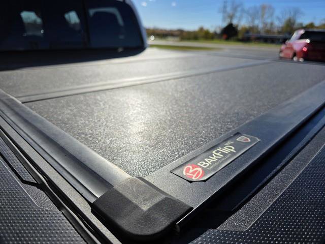 Used 2021 Toyota Tacoma TRD Off-Road image 23