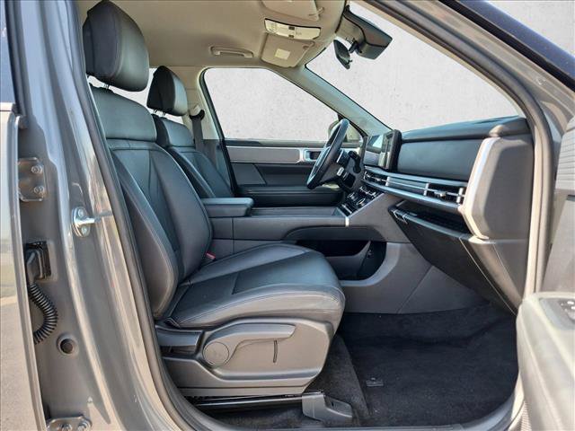 Used 2026 Hyundai Santa Fe SEL FWD image 16