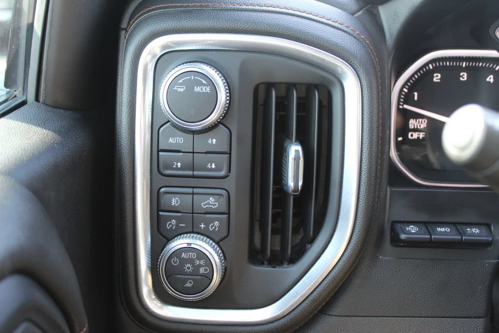 Used 2020 GMC Sierra 1500 AT4 w/ AT4 Premium Package AWD/4WD image 22